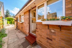 SIDE PATHWAY- click for photo gallery